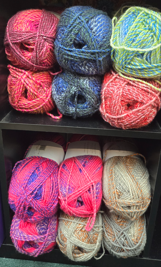 Universal Yarn Major