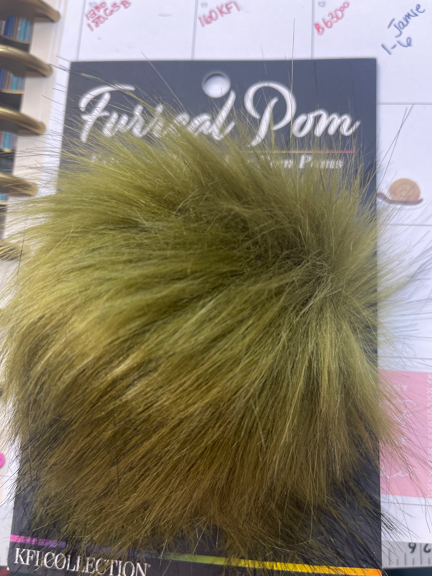 Furreal Pom Pom