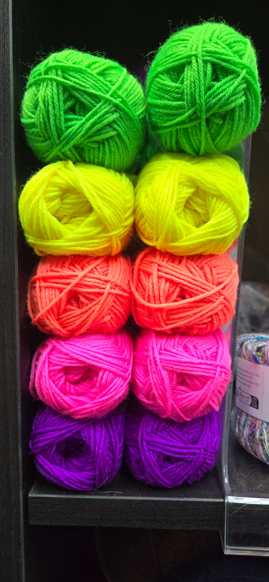 Universal Yarn Uni Merino Mini Neons